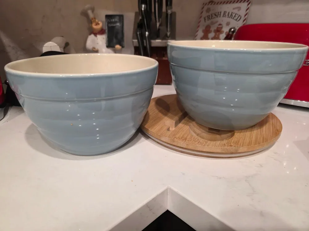Blue Ceramic Mixing Bowls image indicator(2)