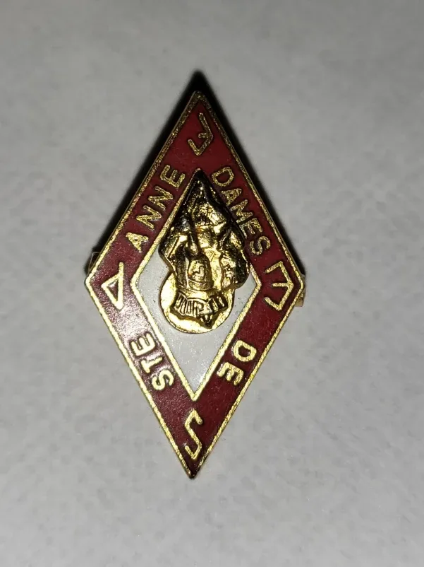 Dames de Ste Anne Diamond Shaped Pin image indicator(2)