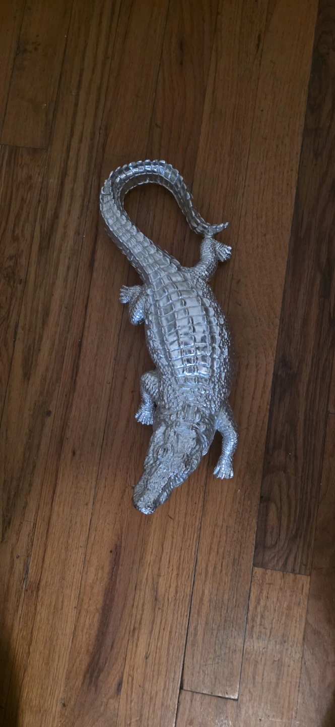 Silver Alligator Statue - photo 4