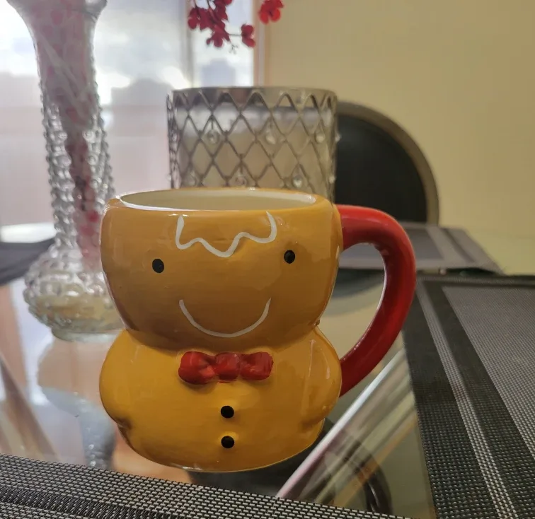 Gingerbread Man Mug image indicator(2)