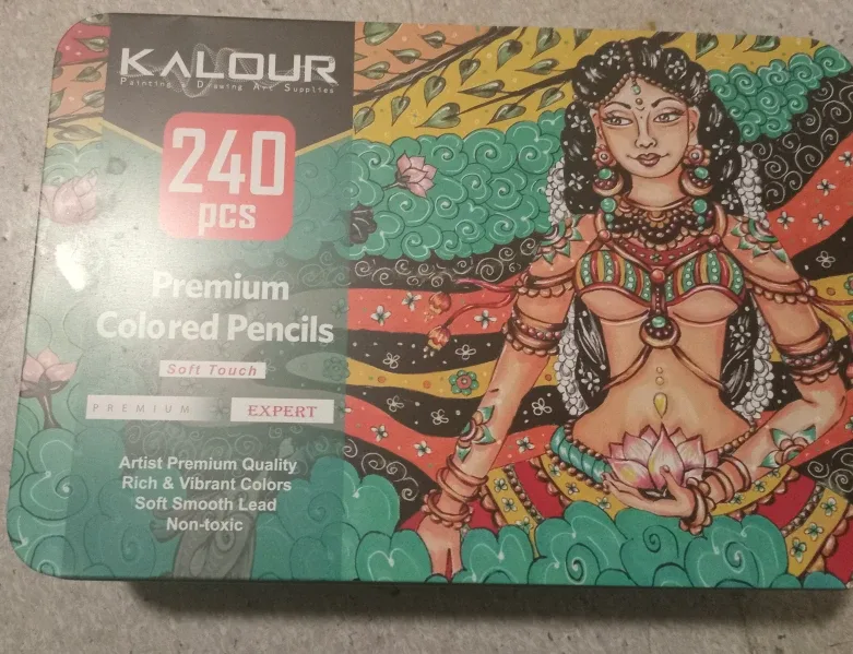 Kalour 240 pcs Premium Colored Pencils Set