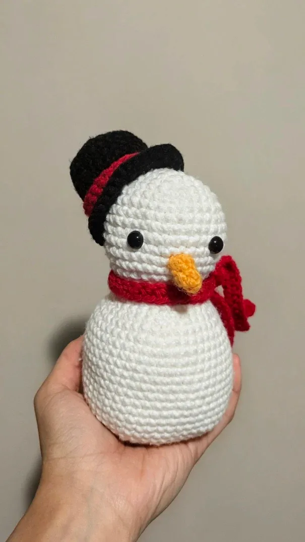 Crocheted Snowman Decoration