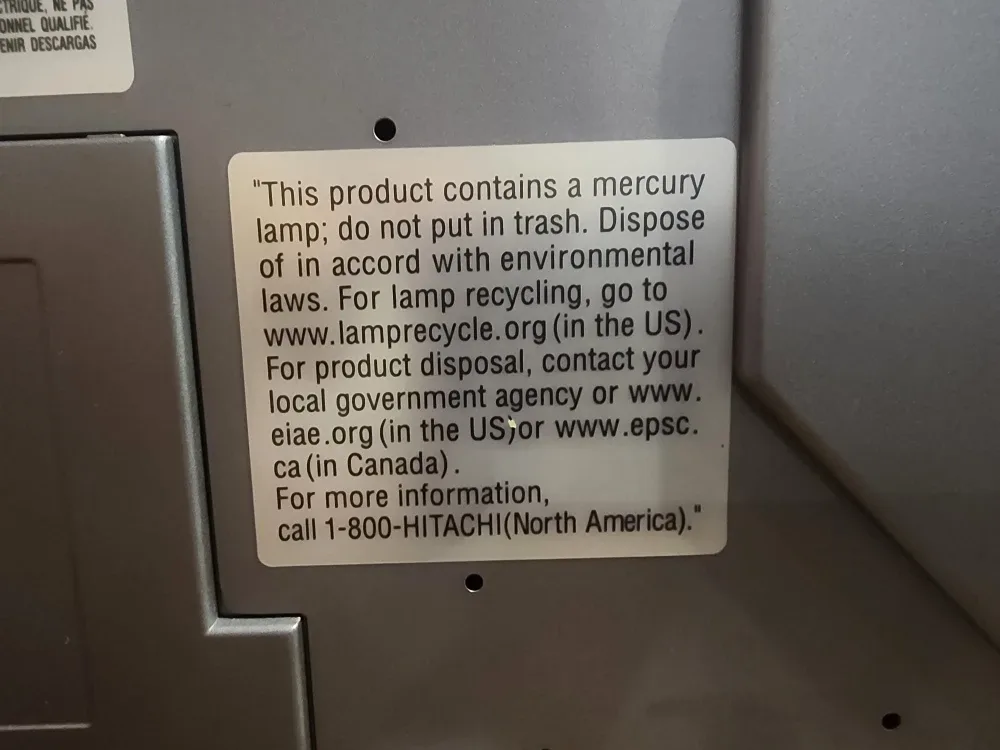 Hitachi  Multimedia LCD Projector image indicator(8)