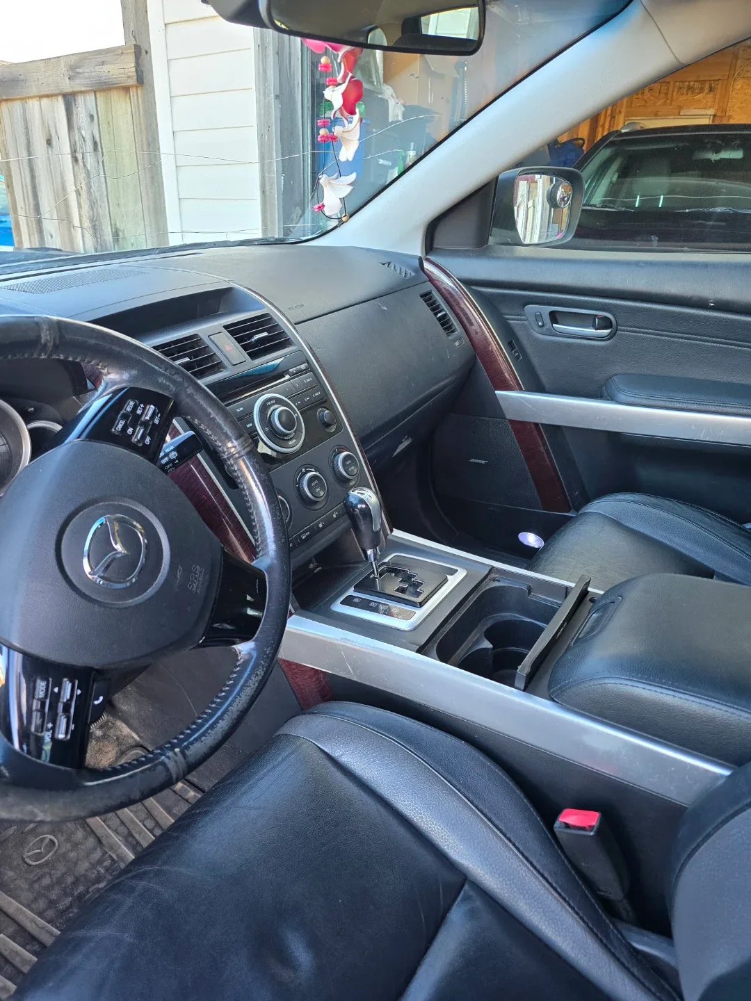 Mazda CX-9 SUV image indicator(5)