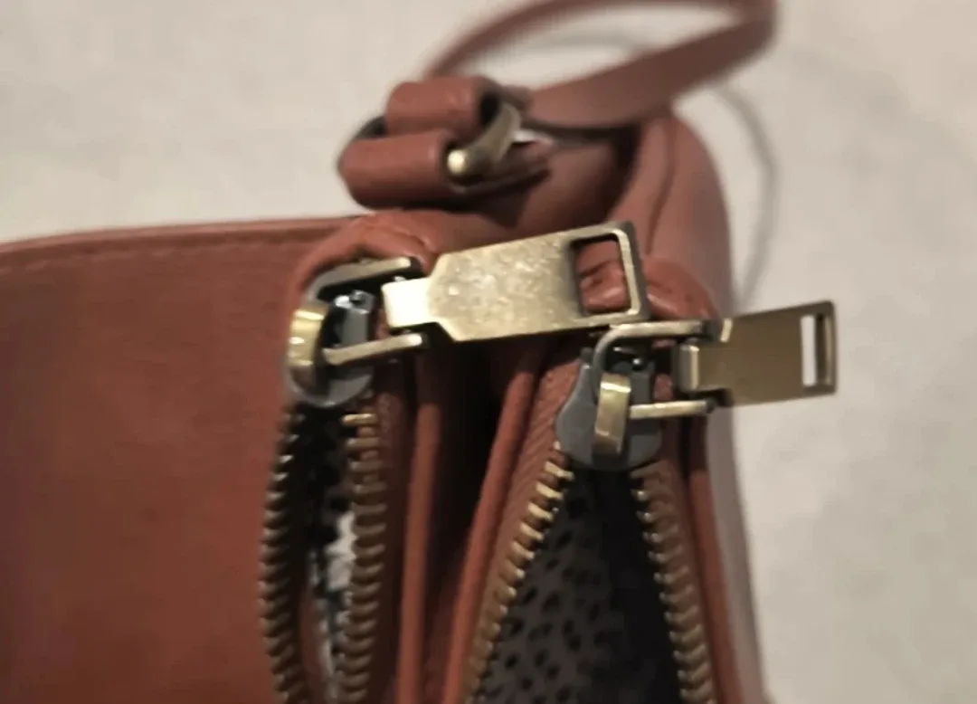 Antik Kraft Brown Crossbody Envelope Purse Bag Adjustable Strap image indicator(10)