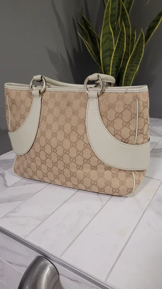 Authentic Gucci tote purse image indicator(4)
