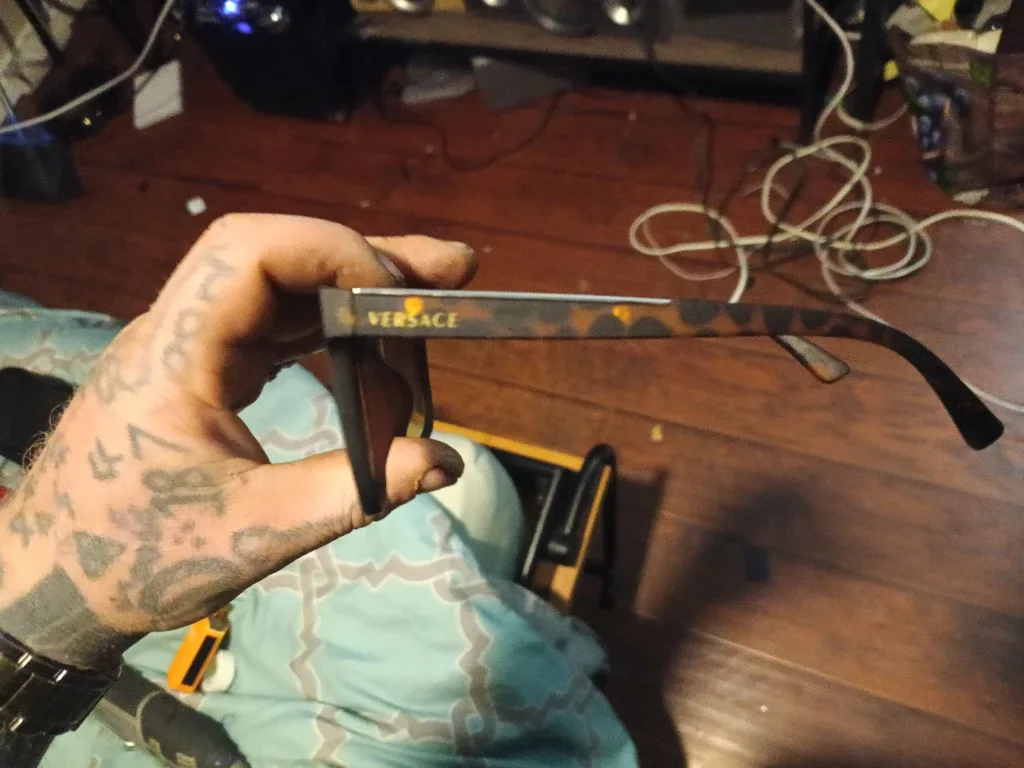 Versace Sunglasses image indicator(2)