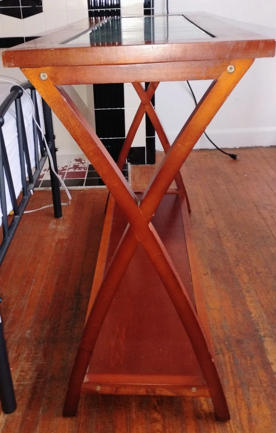 Light weight Wood & Glass Coffee Table (PICK UP ONLY) - photo 2