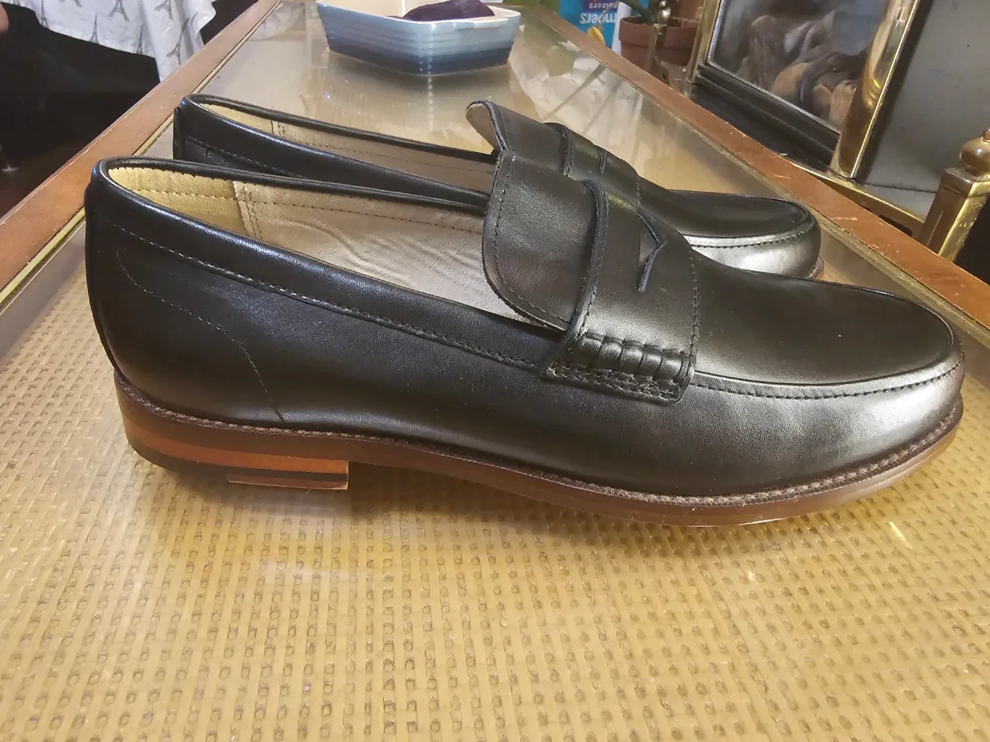 Banana Republic Black Leather Loafers - Size 6 image indicator(3)