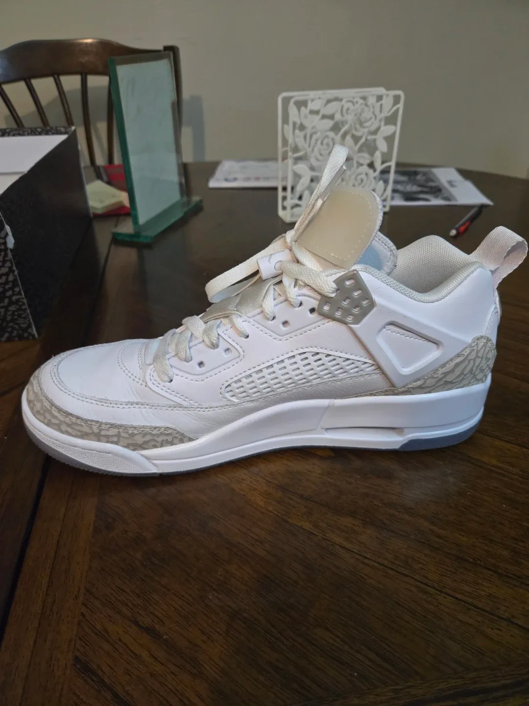 Air Jordan 3 Retro Low White Cement Grey image indicator(6)