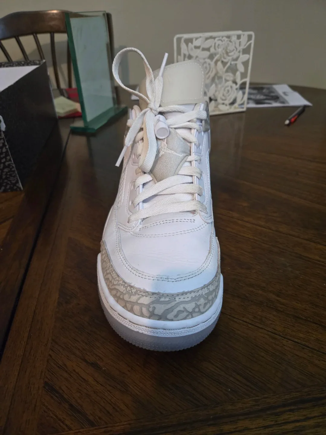 Air Jordan 3 Retro Low White Cement Grey image indicator(7)