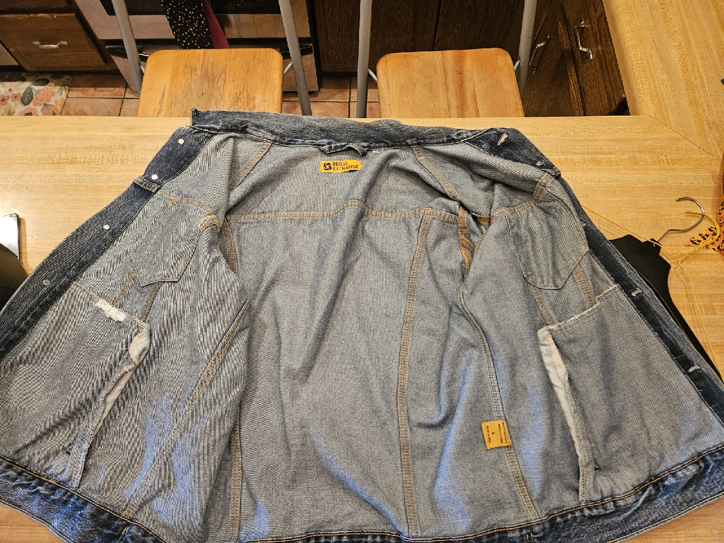 Regal Exchange Denim Jacket - Size L - photo 4