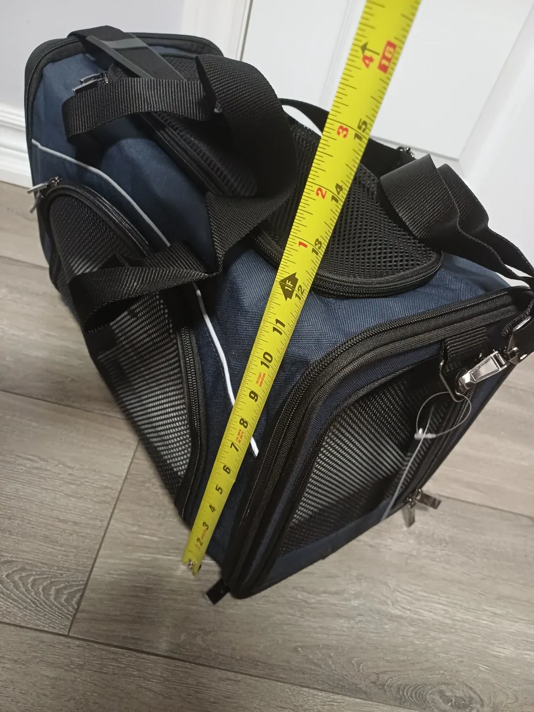 Navy Blue Pet Carrier - 17x11x11 inches image indicator(3)