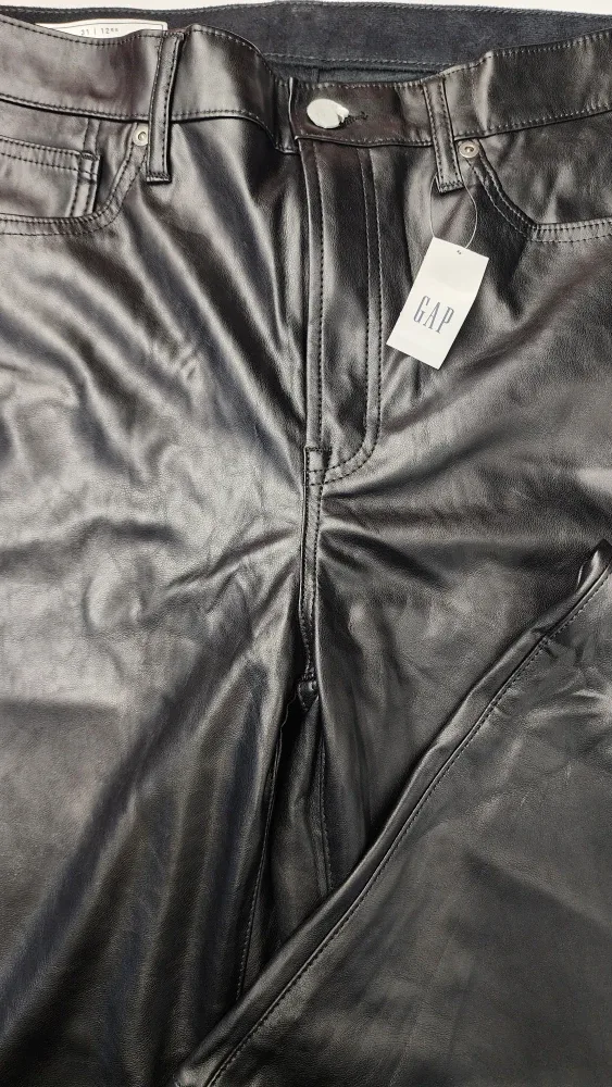 New Gap '70s Flare High Rise' Black Pants - Size 31 image indicator(4)