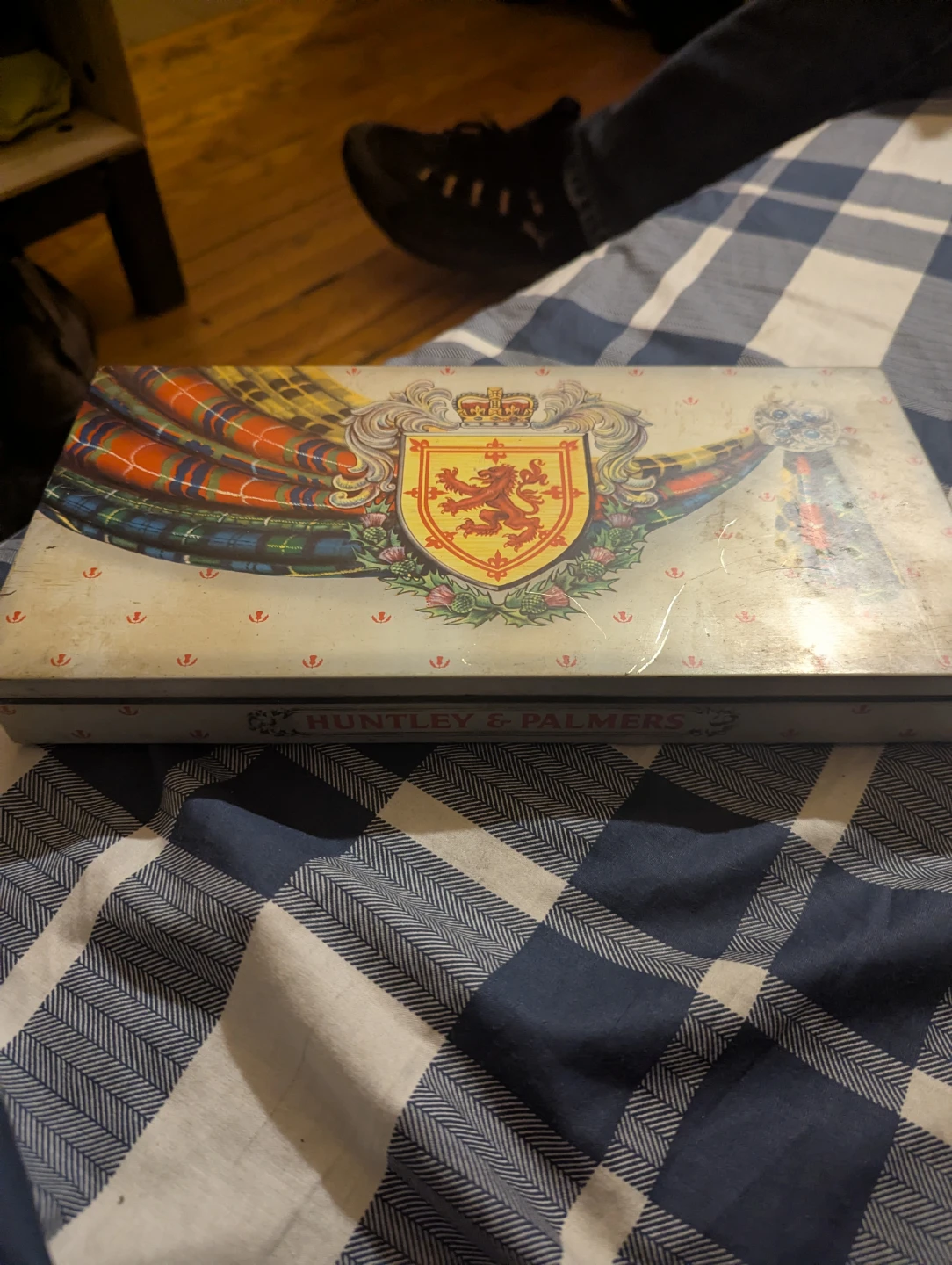 Huntley & Palmers Tartan Shortbread Tin