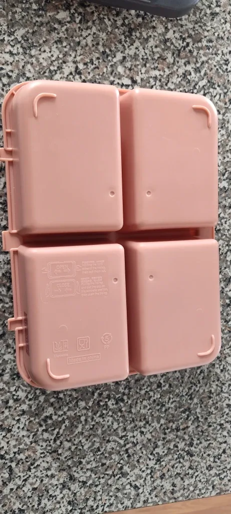 Pink Bento Lunch Box with 4 Compartments image indicator(2)