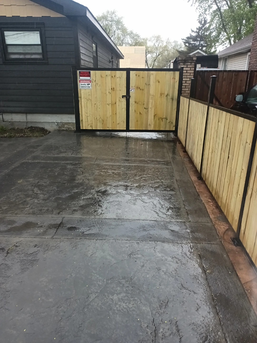 Custom Metal & Wood Gate/Fence - photo 3