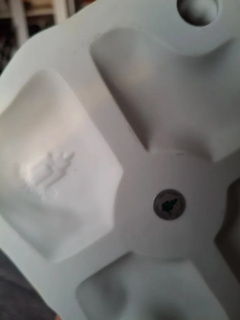 Gingerbread House Ceramic Candle Holder image indicator(6)