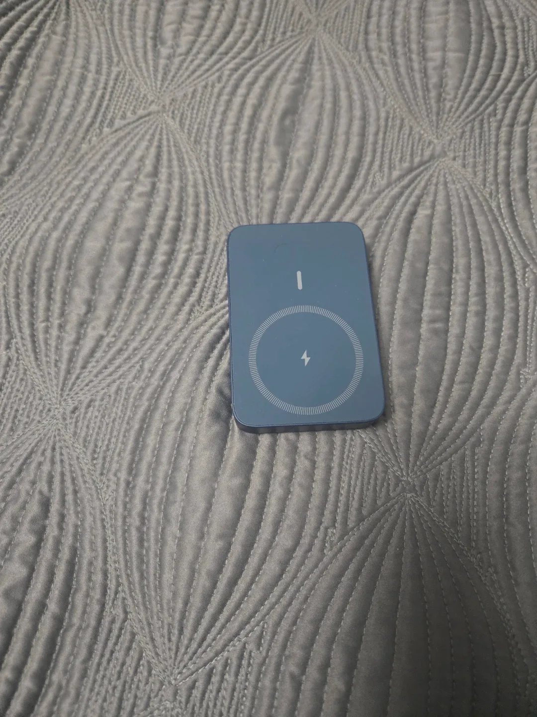 Blue Power Bank image indicator(2)