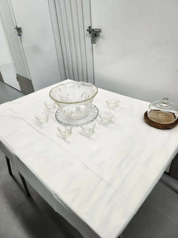 Party Punch Bowl 8 cups / cheese or dessert cake plate - mini image indicator(5)