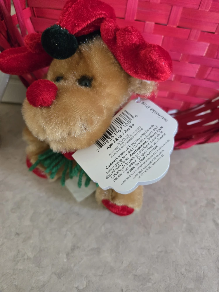 Christmas Plush Reindeer, 2 plaid napkins, CD, Mug - photo 5
