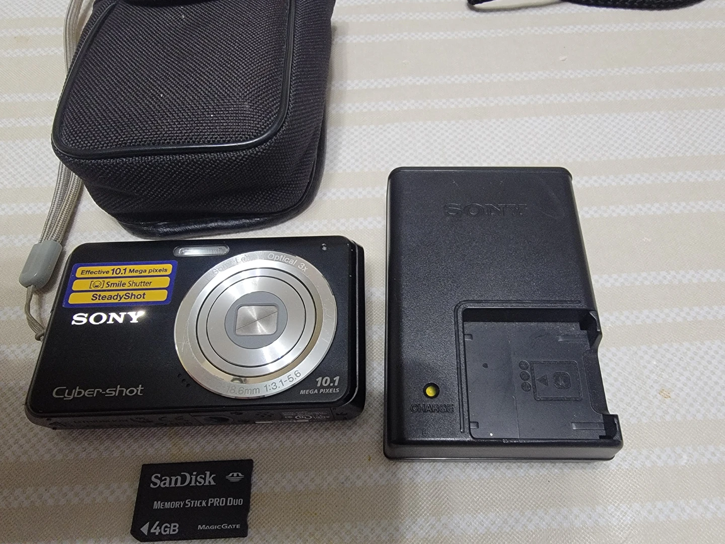 Sony Cyber-shot DSC-W180 Camera - photo 4
