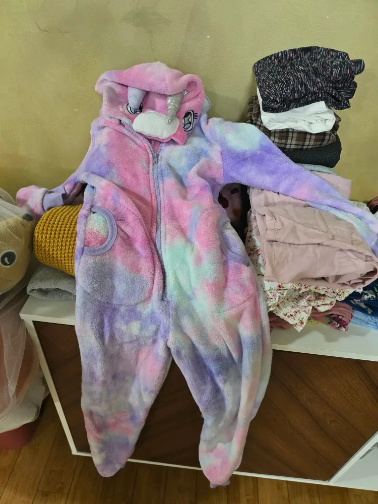 Kids' Clothes Bundle - Various Brands & Sizes image indicator(10)