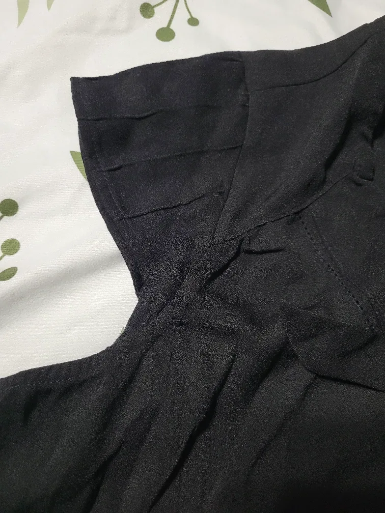 Reitmans Black Blouse - Size 1X image indicator(2)