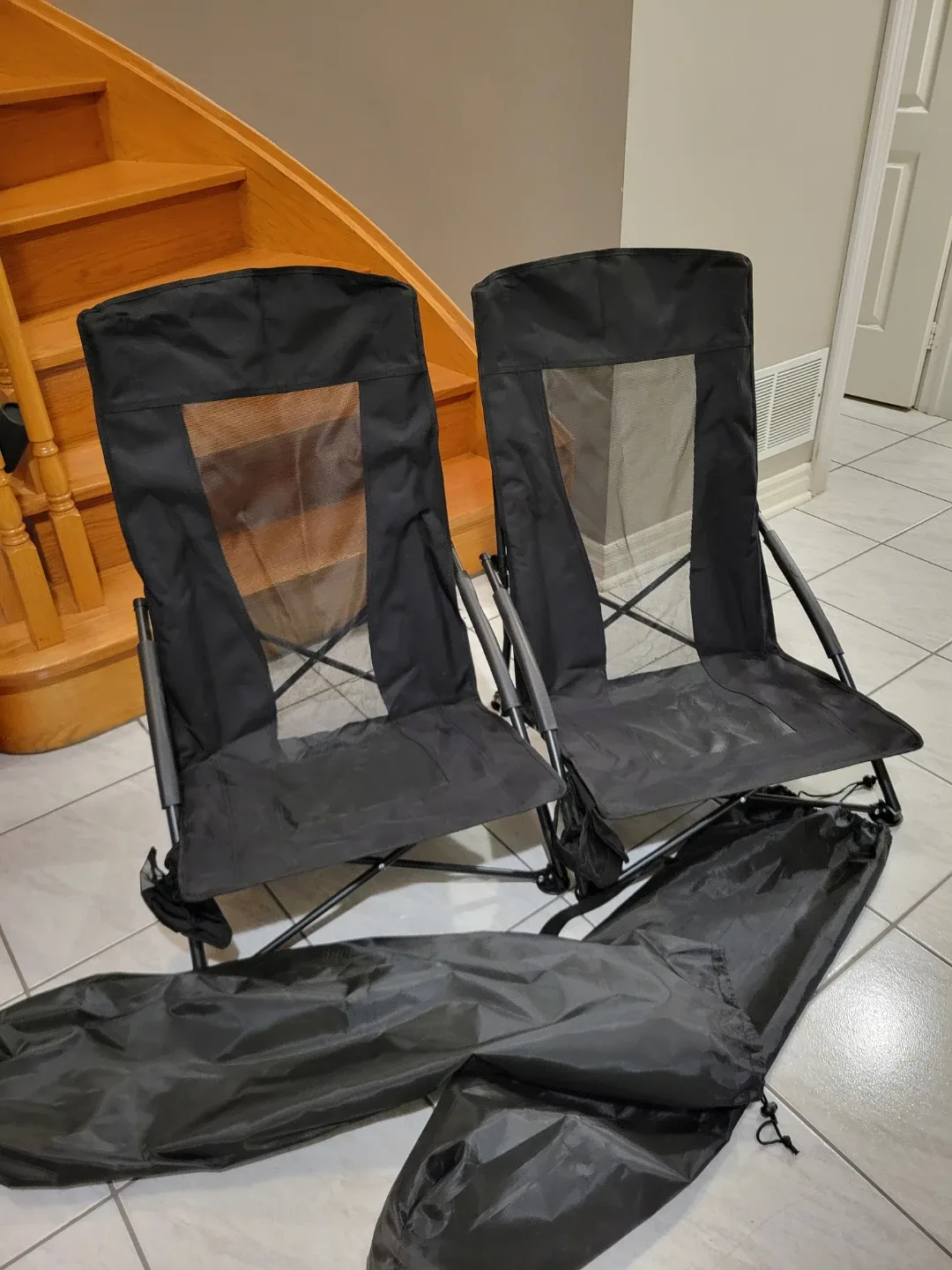 2 Folding beach Chairs with High Backrest brand new image indicator(4)