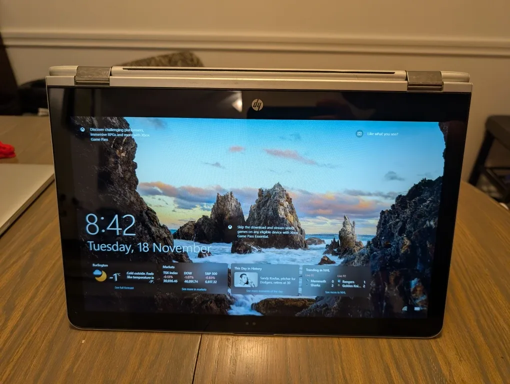 HP Envy x360 Convertible Laptop w/ touchscreen image indicator(3)