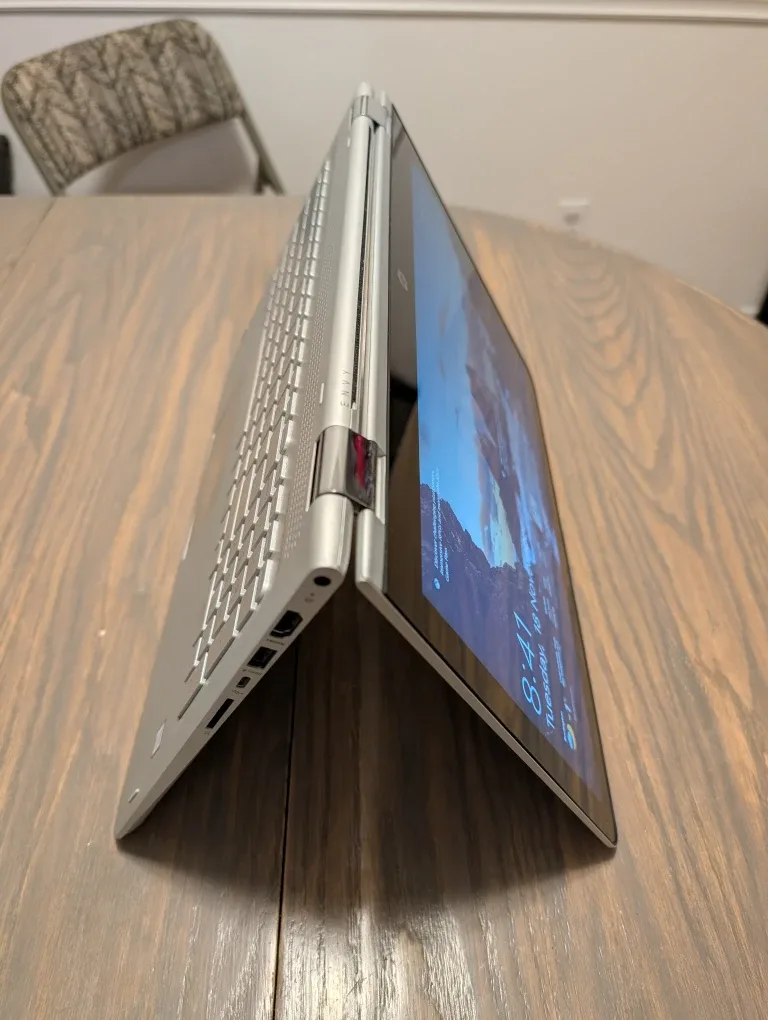 HP Envy x360 Convertible Laptop w/ touchscreen image indicator(4)