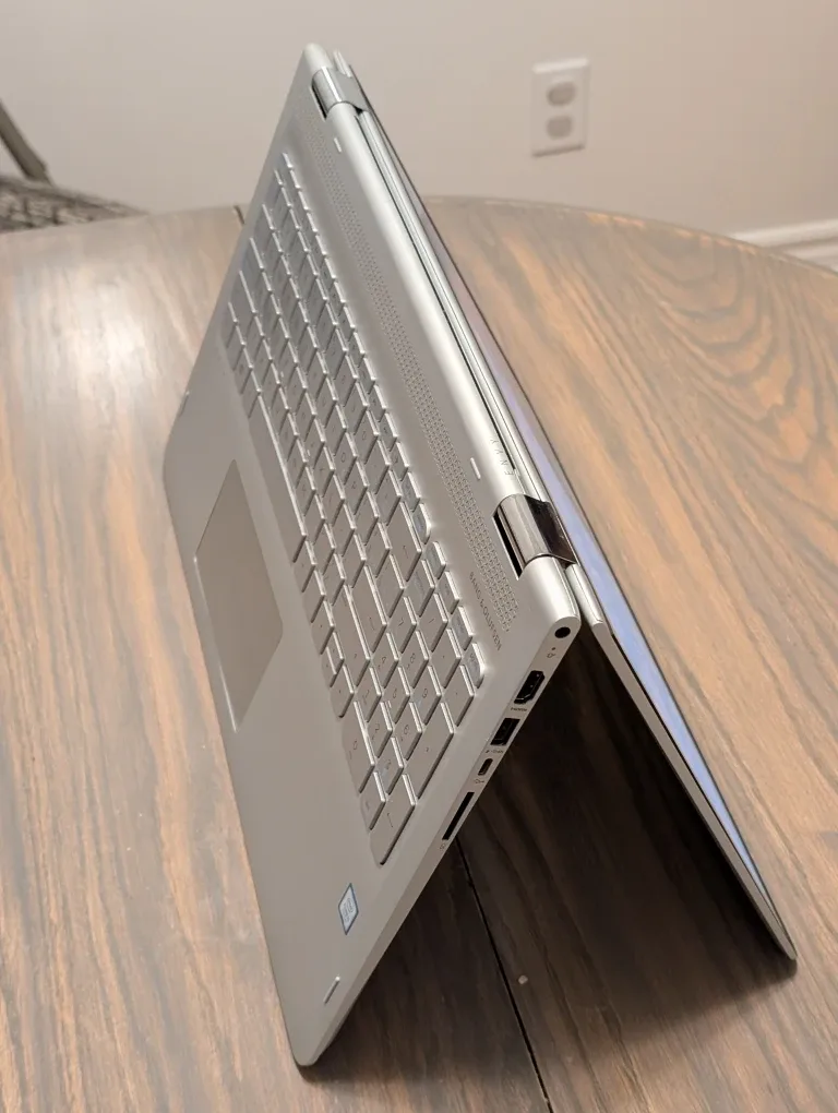 HP Envy x360 Convertible Laptop w/ touchscreen image indicator(5)