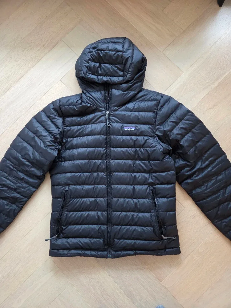 Patagonia Down Puffer Jacket - Size S