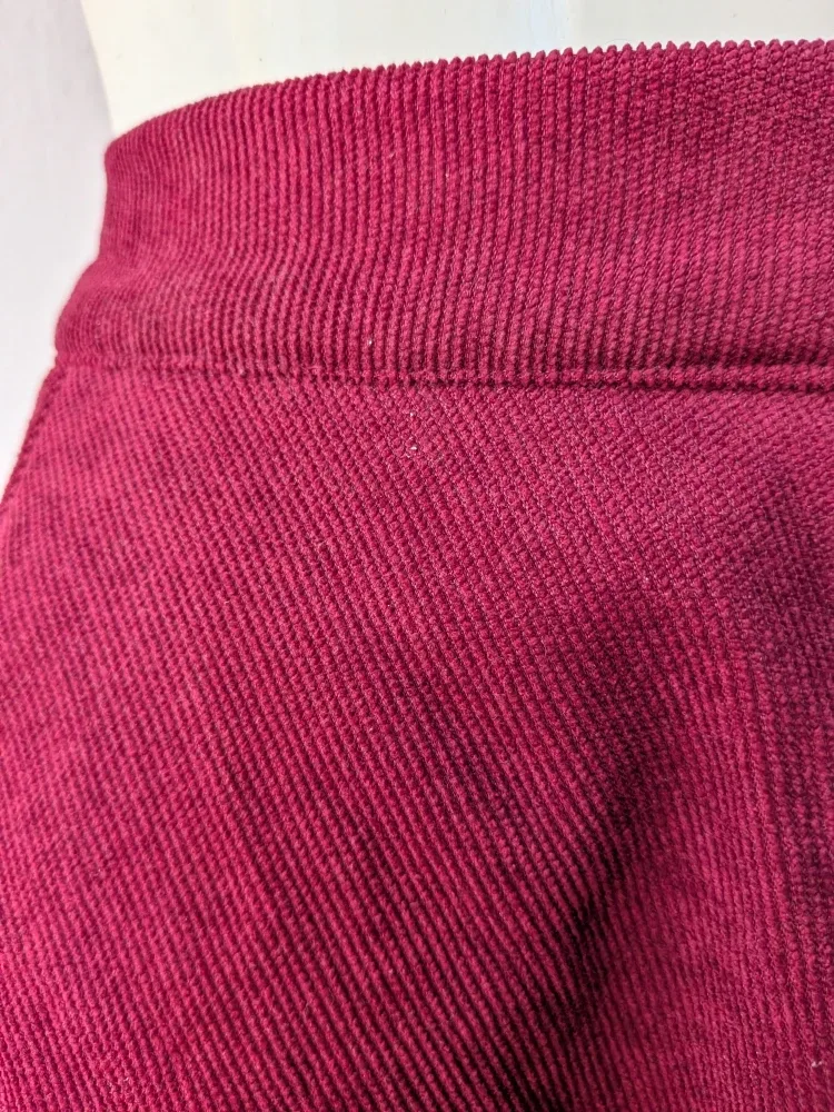 Burgundy Corduroy Skirt - Size Small, worn once image indicator(6)