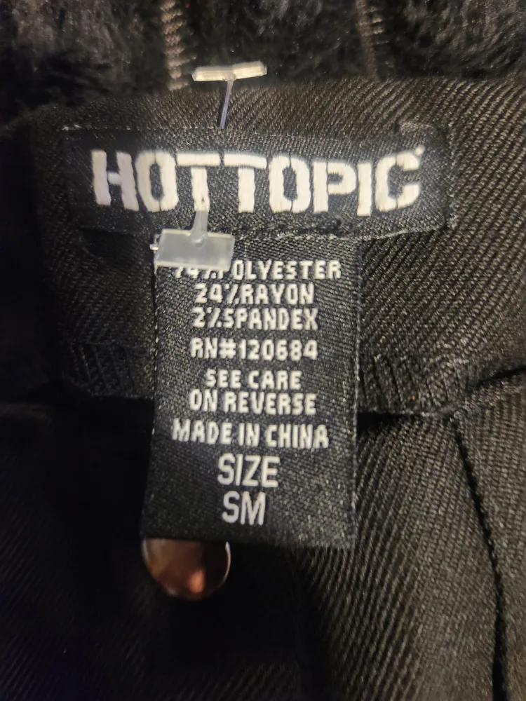 Hot Topic Plaid Yoke Pleated Skirt - Size Small image indicator(2)