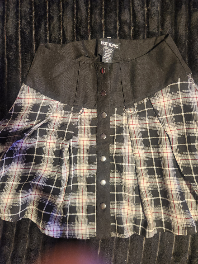 Hot Topic Plaid Yoke Pleated Skirt - Size Small - photo 4