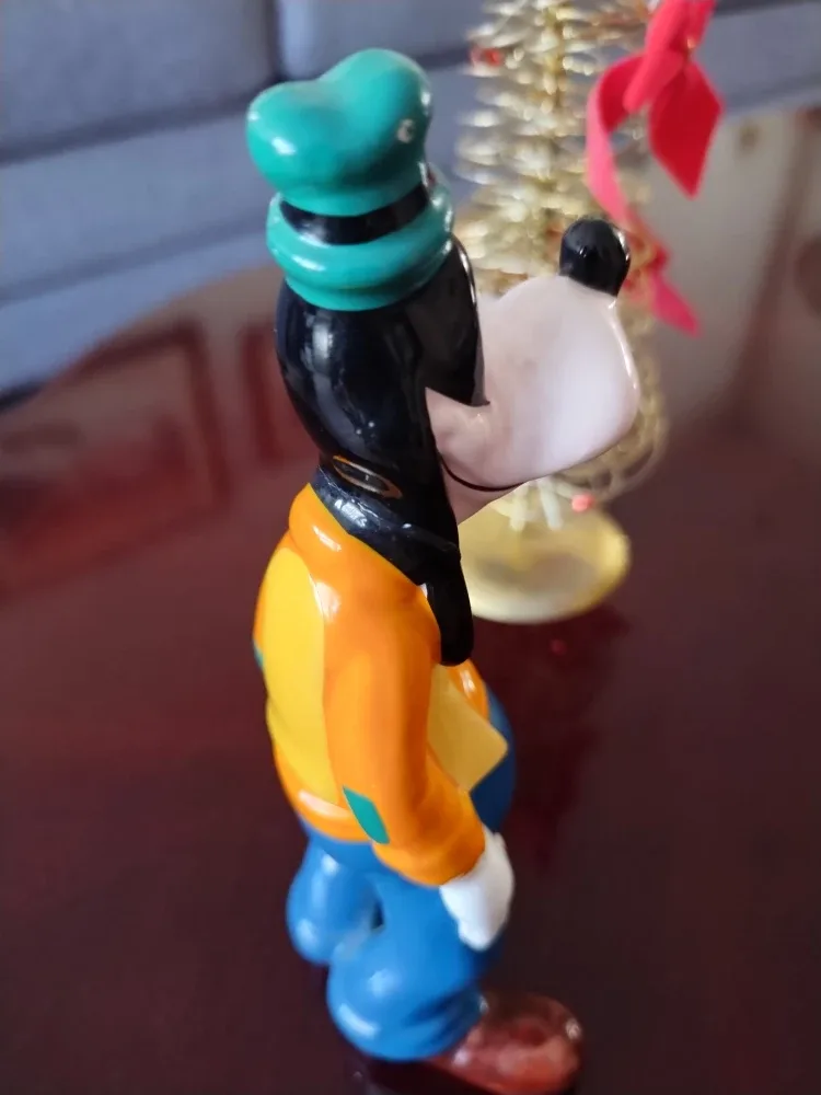 Disney Goofy Figurine Ornament image indicator(2)