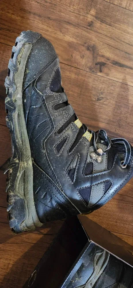 Workload Wellington2 Black Boots - Size 7