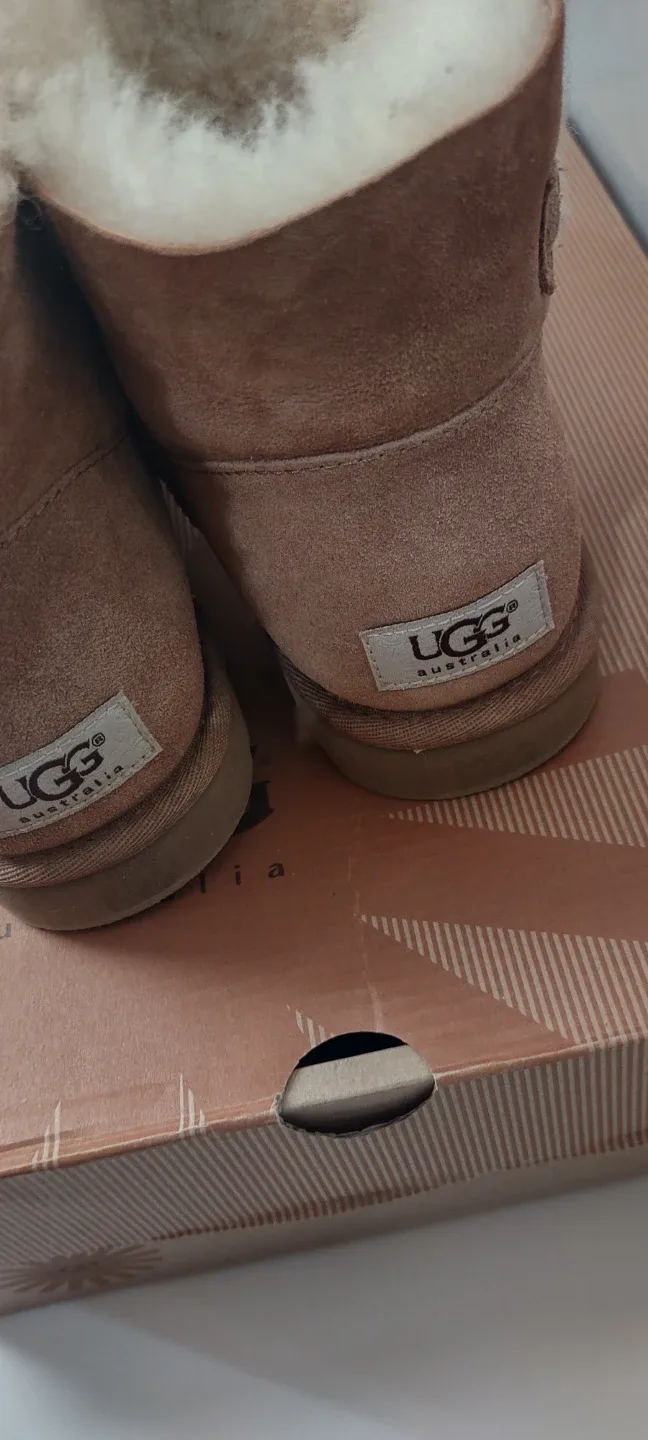 (MEW) UGG Australia Mini Bailey Button Boots (Retail $270) image indicator(5)