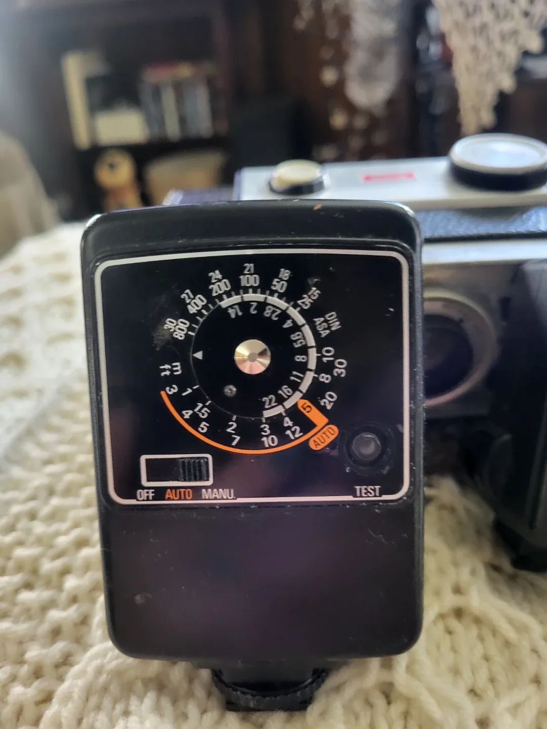 Yashica CS-201 Auto Camera Flash image indicator(4)