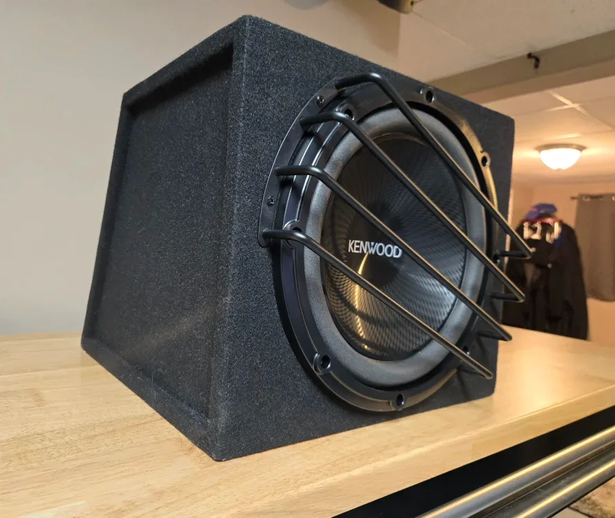 Brans New 12" subwoofers in Compact Sealed Enclosure with grille image indicator(6)