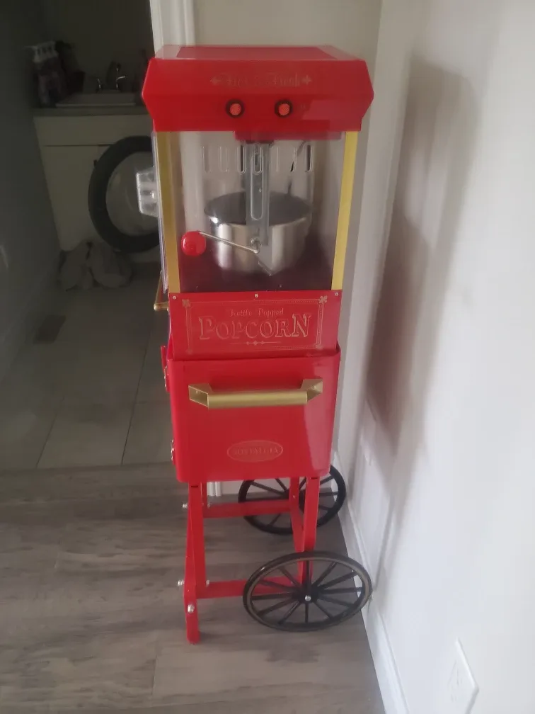 Nostalgia Kettle Popped Popcorn Maker