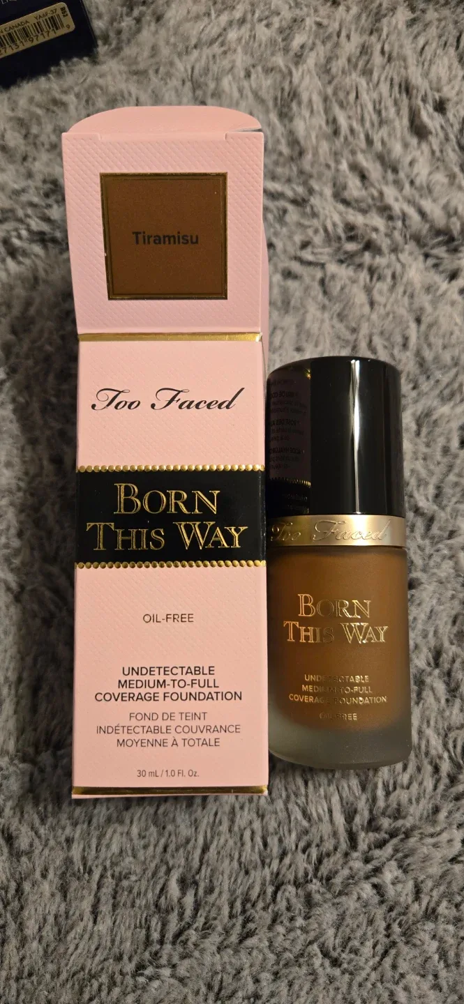 Too Faced Born This Way Foundation - Tiramisu image indicator(3)