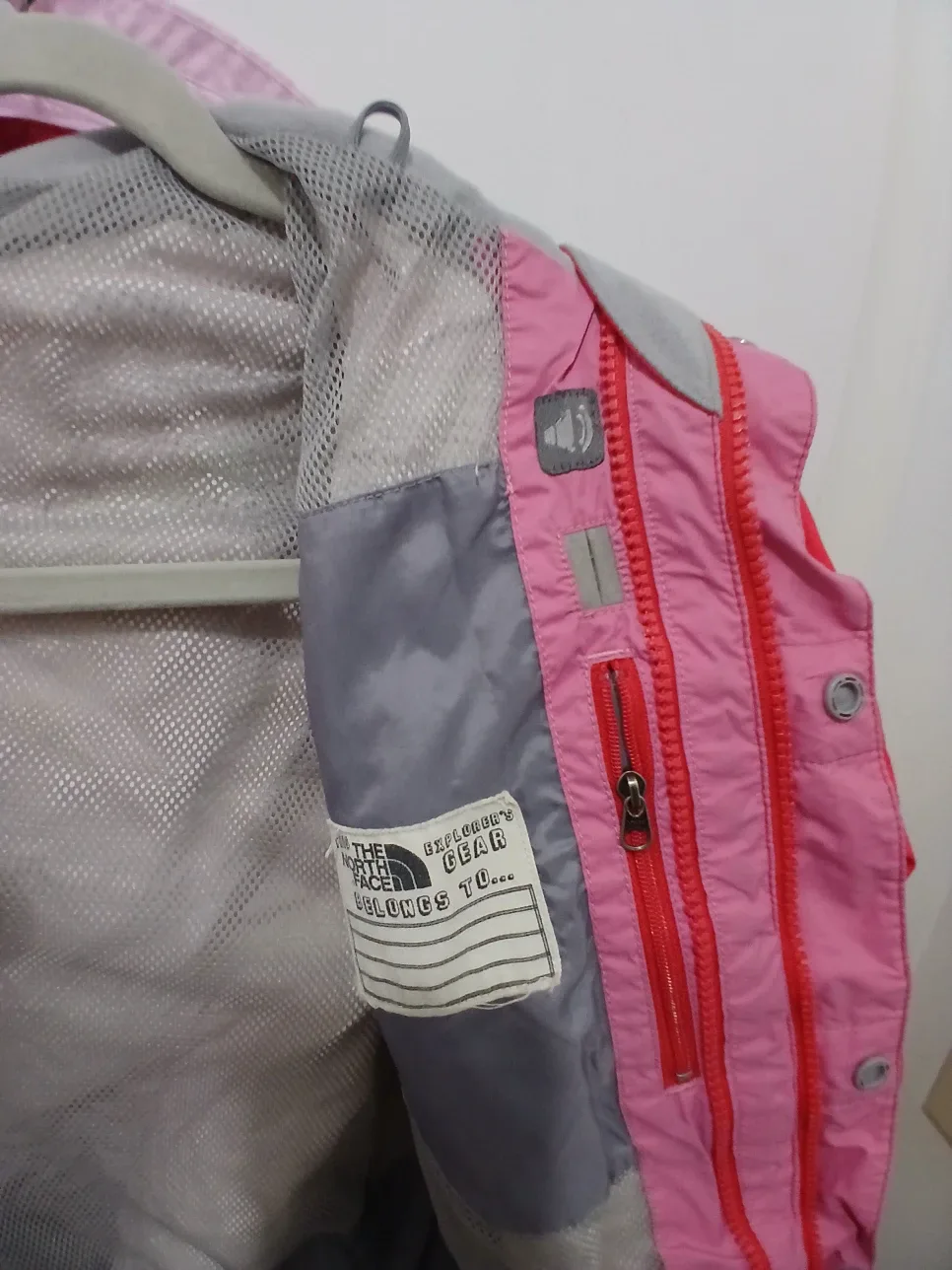 The North Face Girls' Red/Pink Ski Jacket image indicator(3)