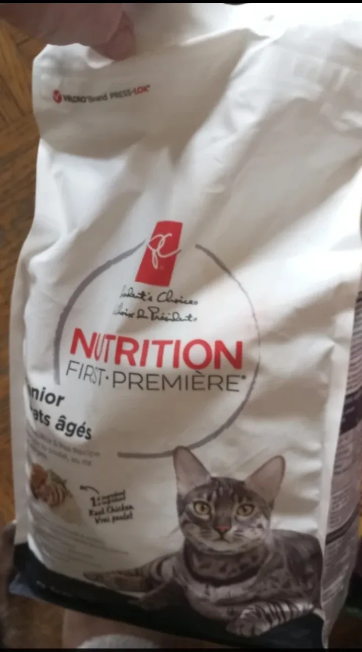 President's Choice Nutrition First Premiere Junior Cat Food