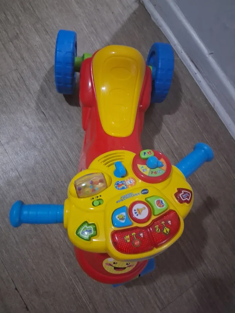 VTech Ride and Learn 3-in-1 Trike image indicator(2)