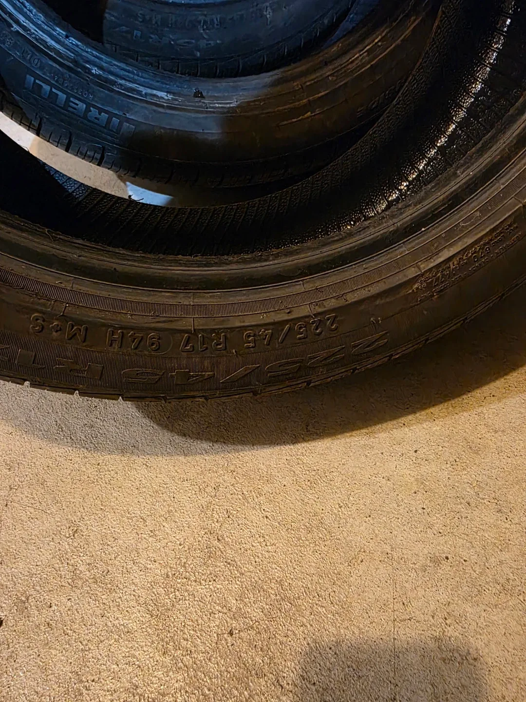 225/45/R17 Pirelli Cinturato P7 All Season Tires full set image indicator(6)