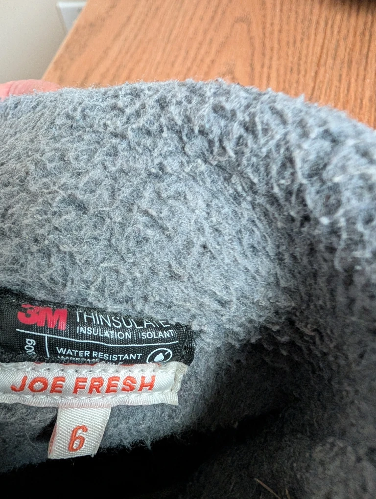 Joe Fresh Winter Boots - Size 6 - photo 3