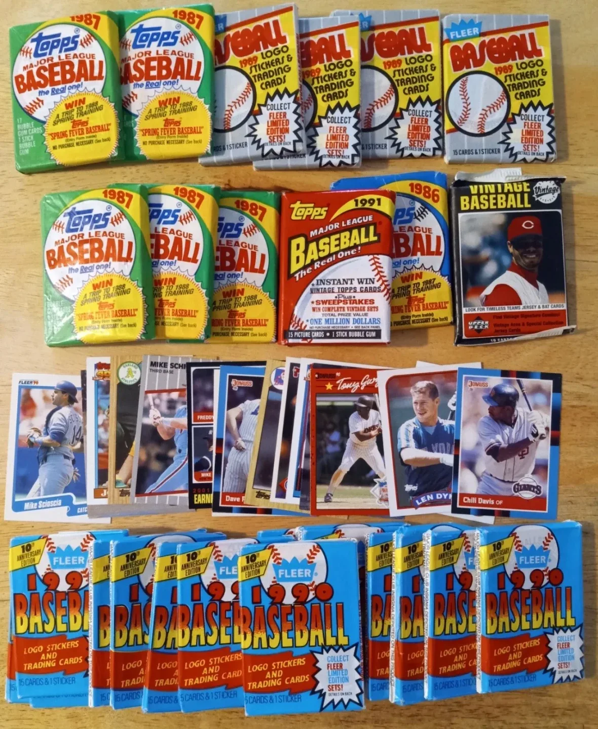 Vintage Baseball Card Packs: Fleer, Topps, Upper Deck