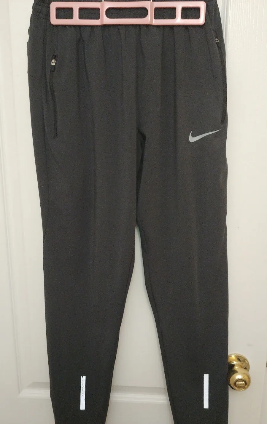 Nike Dri-Fit Pants (L) image indicator(4)